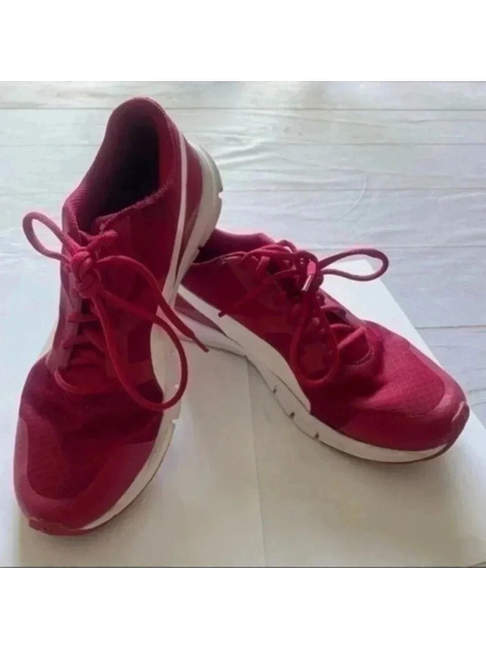 PUMA women's Flexracer Fashion Sneaker US 7.5